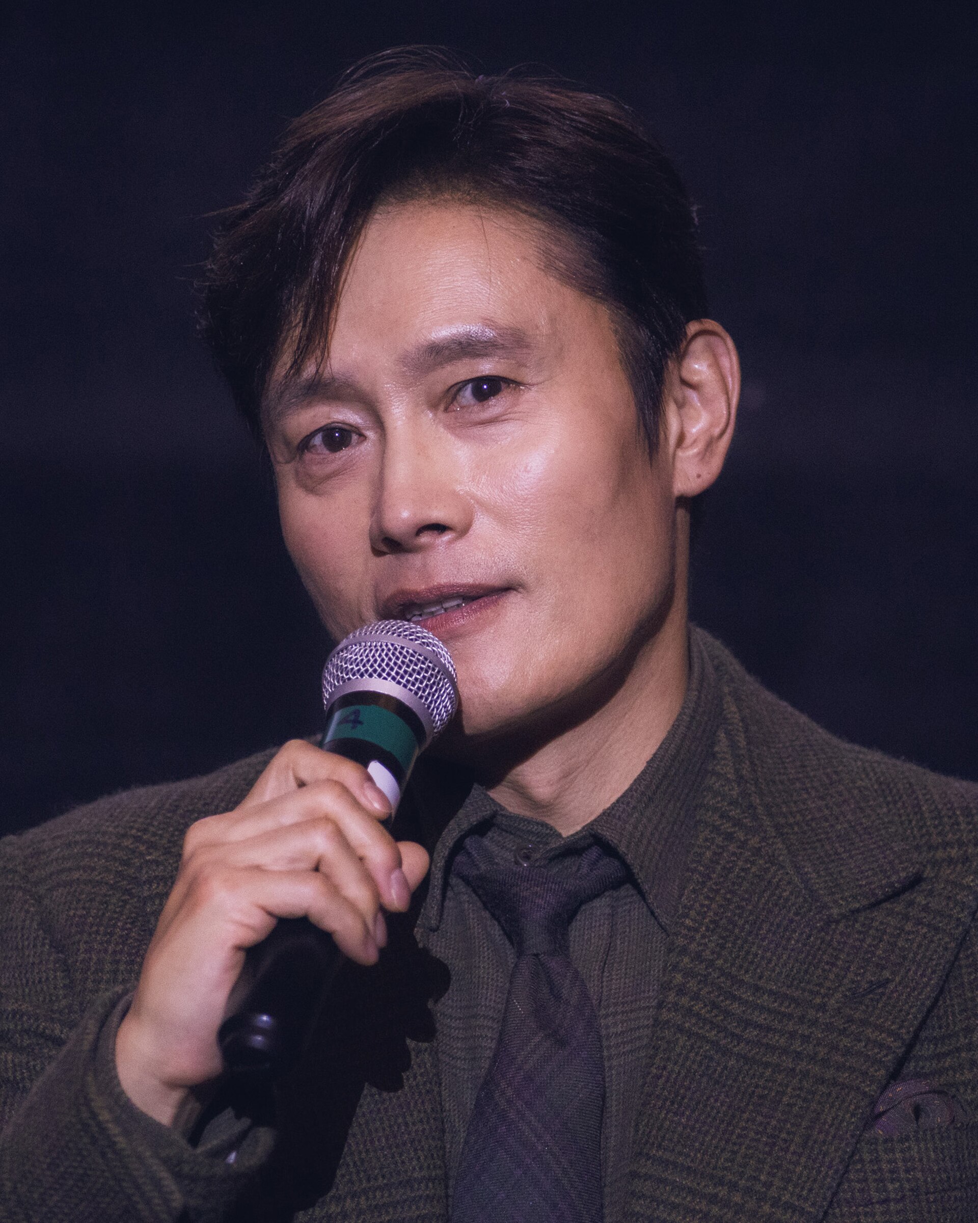 Lee Byung-hun at Q&A for No Other Choice in Los Angeles, California