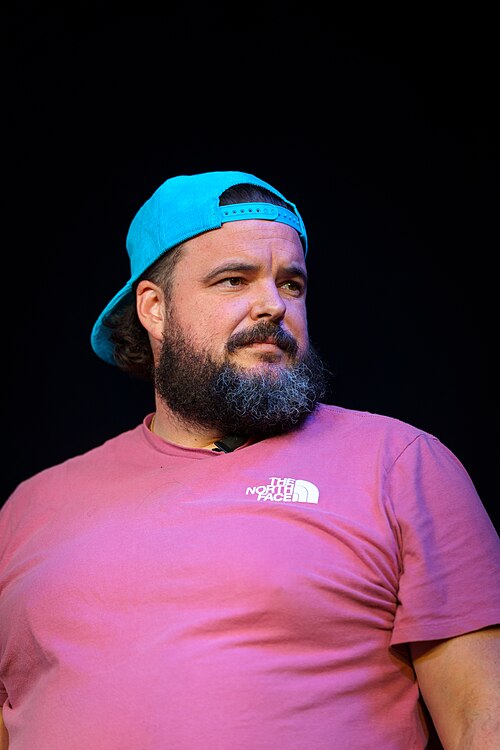 Jon Gabrus performs in Upright Citizens Brigade's ASSSSCAT at SXSW 2024