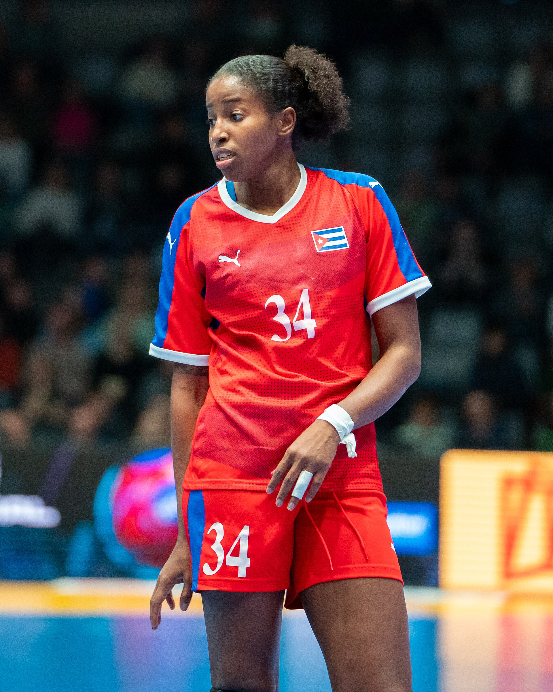 Jennifer Amanda Toledo Abreu (34, Kuba)