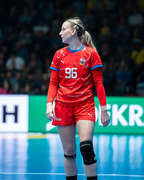 Charlotte Cholevova (96, Tschechien)