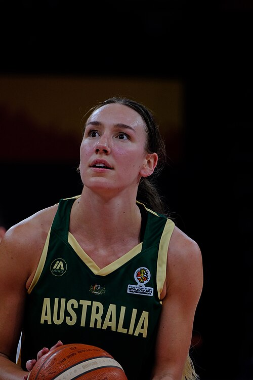 Alanna Smith 11 Australia 20260315