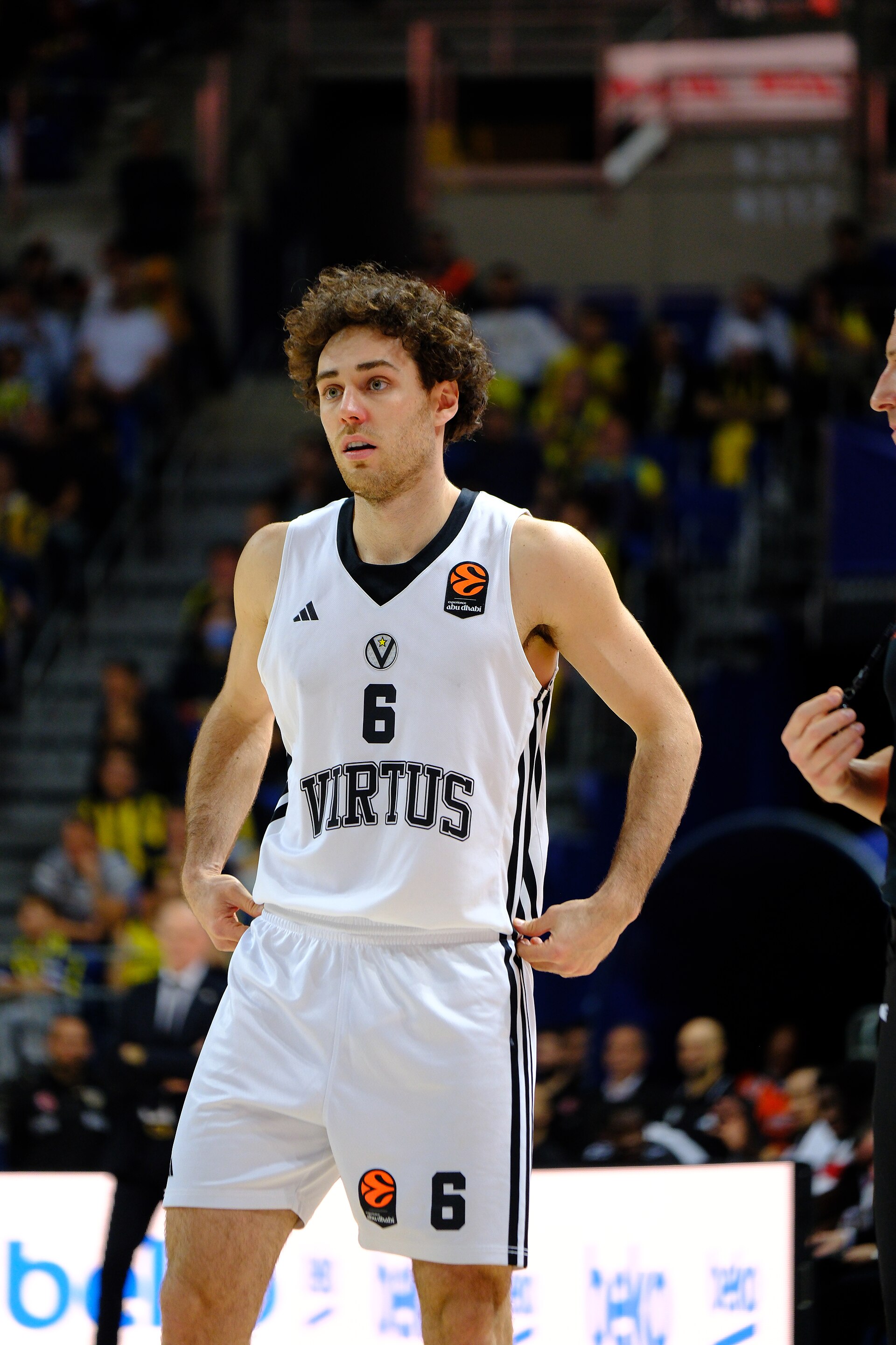 Alessandro Pajola 6 Virtus Pallacanestro Bologna Euroleague 20251125