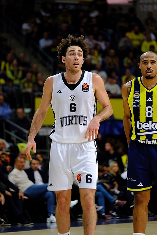 Alessandro Pajola 6 Virtus Pallacanestro Bologna Euroleague 20251125