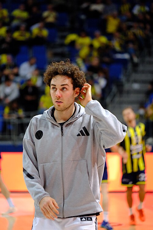 Alessandro Pajola 6 Virtus Pallacanestro Bologna Euroleague 20251125