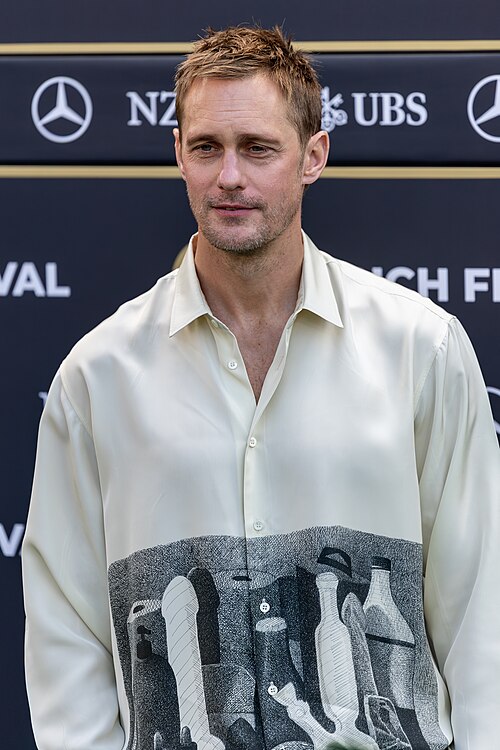 Alexander Skarsgard on the Green Carpet at the 2025 Zurich Film Festival.