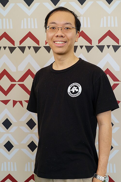 Andrew Leung portrait at Wikimania 2025 WikiPortraits Studio