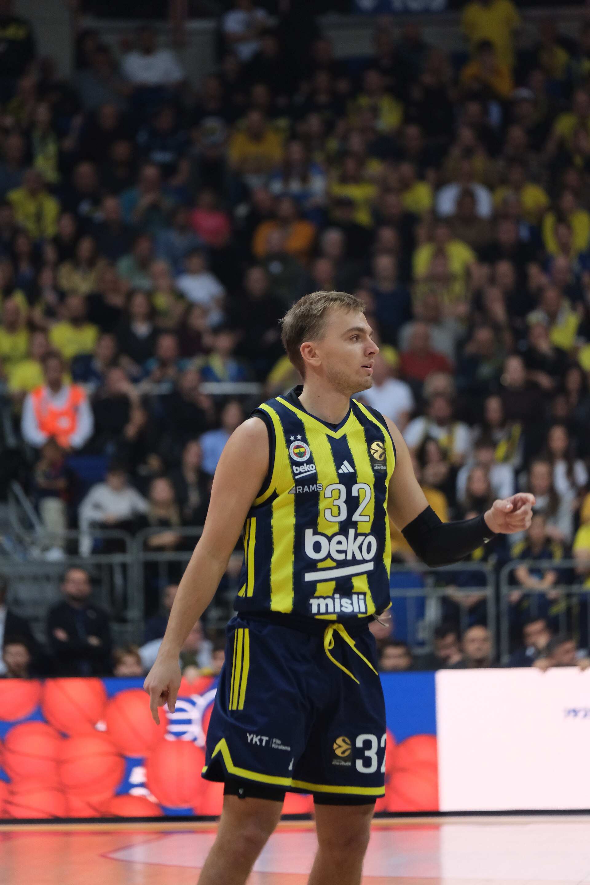 Artūrs Žagars 32 Fenerbahçe Basketbol Euroleague 20251216