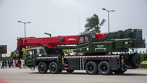 Défilé motorisé de l'armée