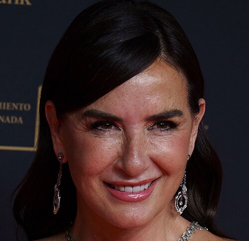 Eva Llorach on the red carpet of the Goya Awards held in Granada in 2025
