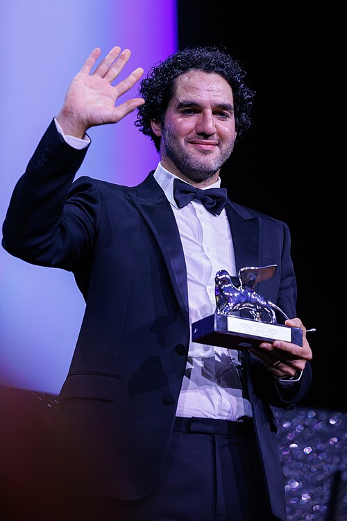 Benny Safdie winner of the]Silver Lion at the 2025 Venice Film Festival For "The Smashing Machine"