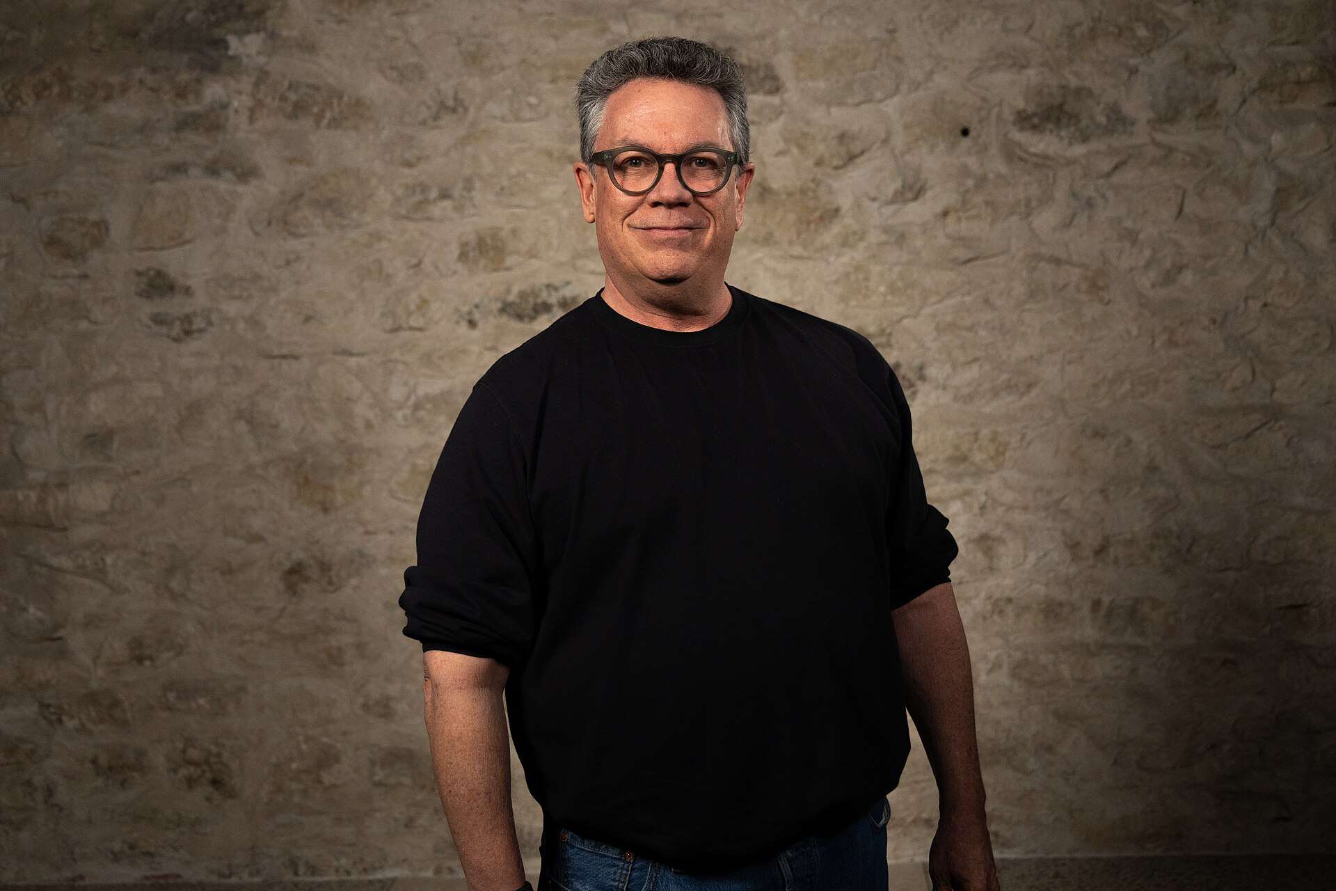 Bill Adair, Knight Professor of the Practice of Journalism and Public Policy- PolitiFact founder, at the WikiPortraits studio at the 2025 SXSW Festival.