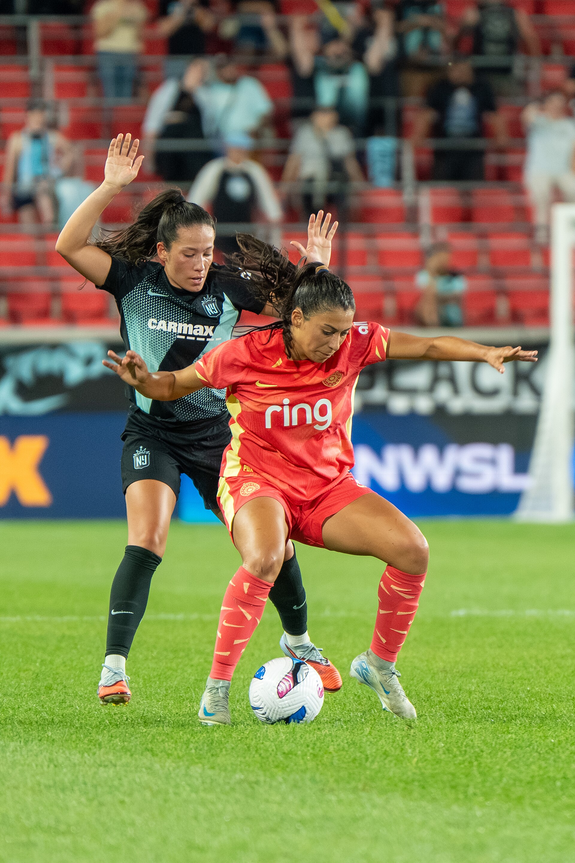Bruninha and Reyna Reyes during Gotham FC vs Portland Thorns FC on 26 Sep 2025