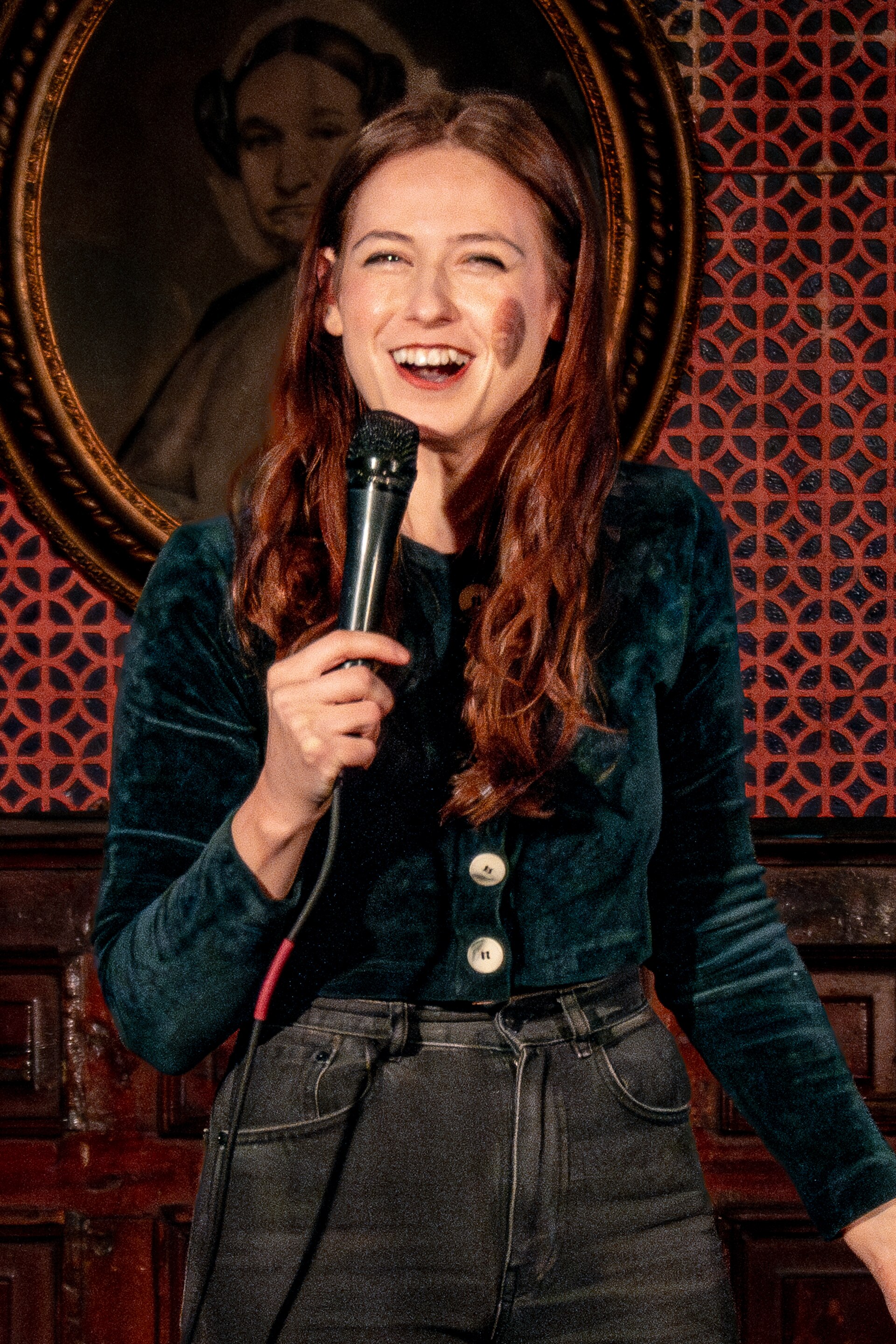 Chloe Radcliffe performing at Union Hall in NYC in 2025