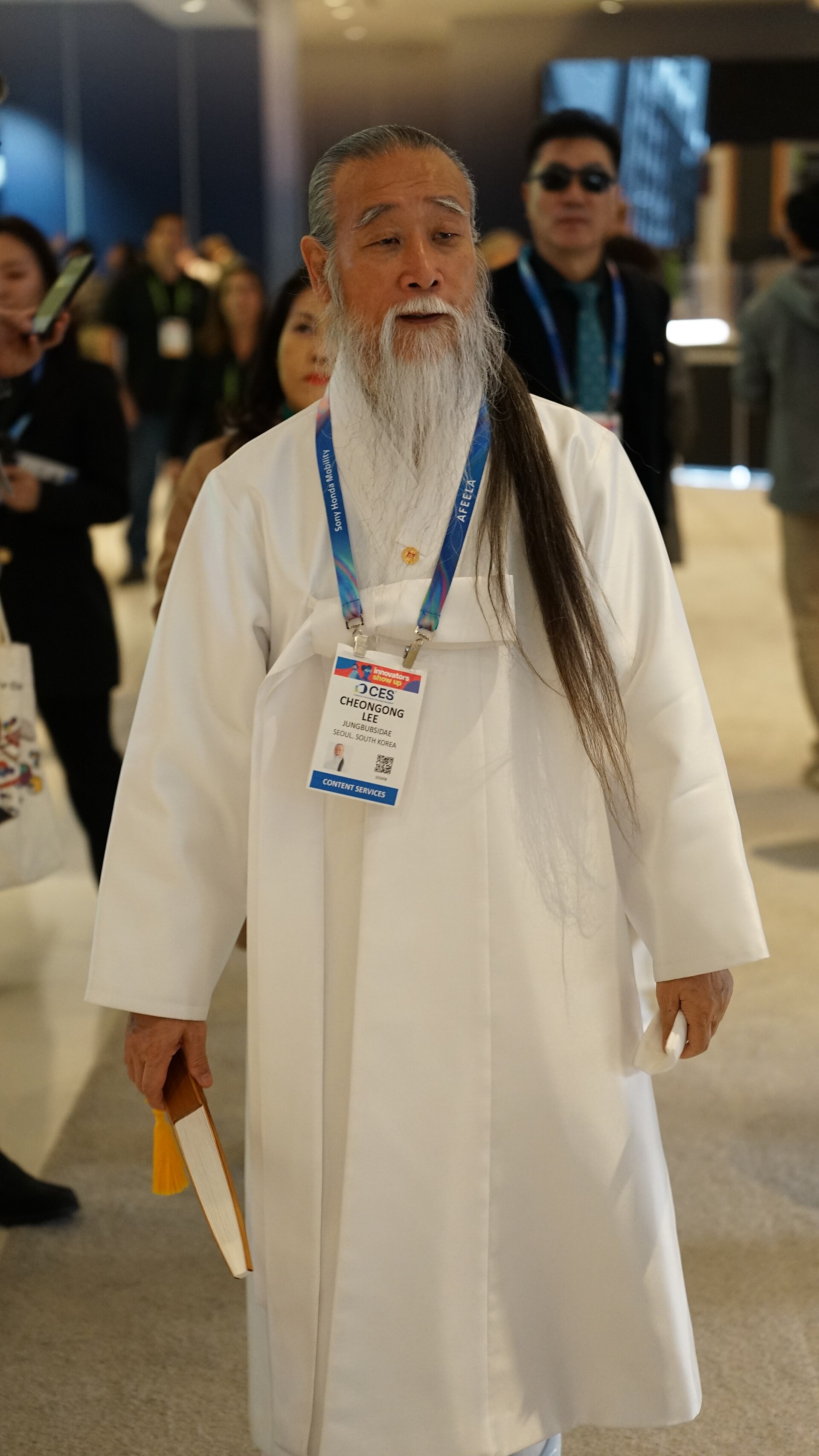 Cheongong Lee 이천공 (aka Master Cheon-gong or Jungbub) at CES 2026 (January 8, 2026)