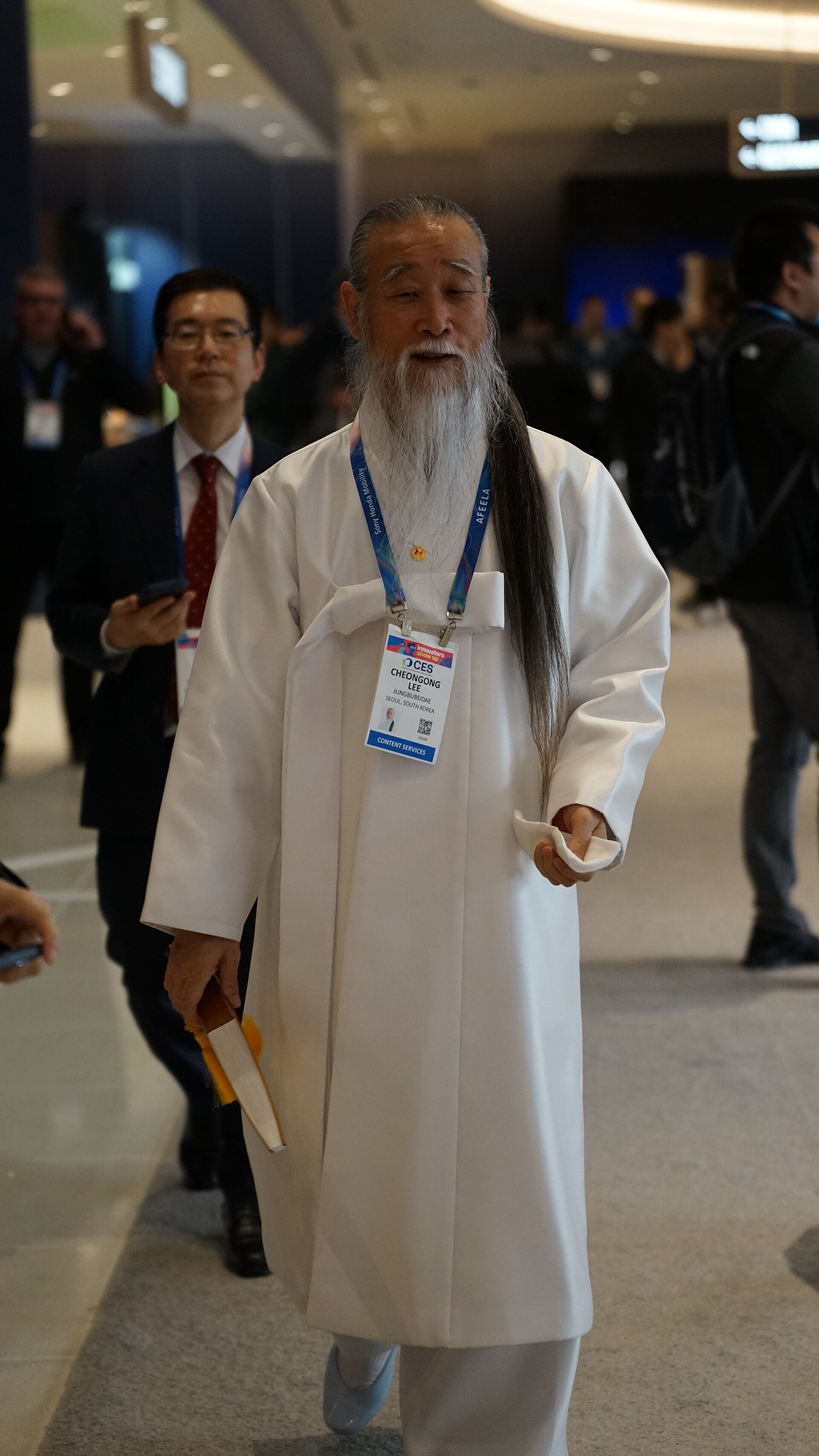 Cheongong Lee 이천공 (aka Master Cheon-gong or Jungbub) at CES 2026 (January 8, 2026)