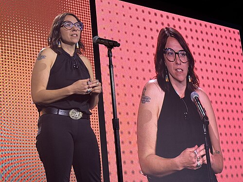 Caitlin McGlade, Investigative Reporter at The Arizona Republic, speaking at the 2025 Knight Media Forum in Miami, Florida in February 2025