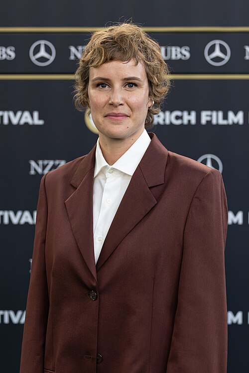 Carla Juri on the Green Carpet at the 2025 Zurich Film Festival.