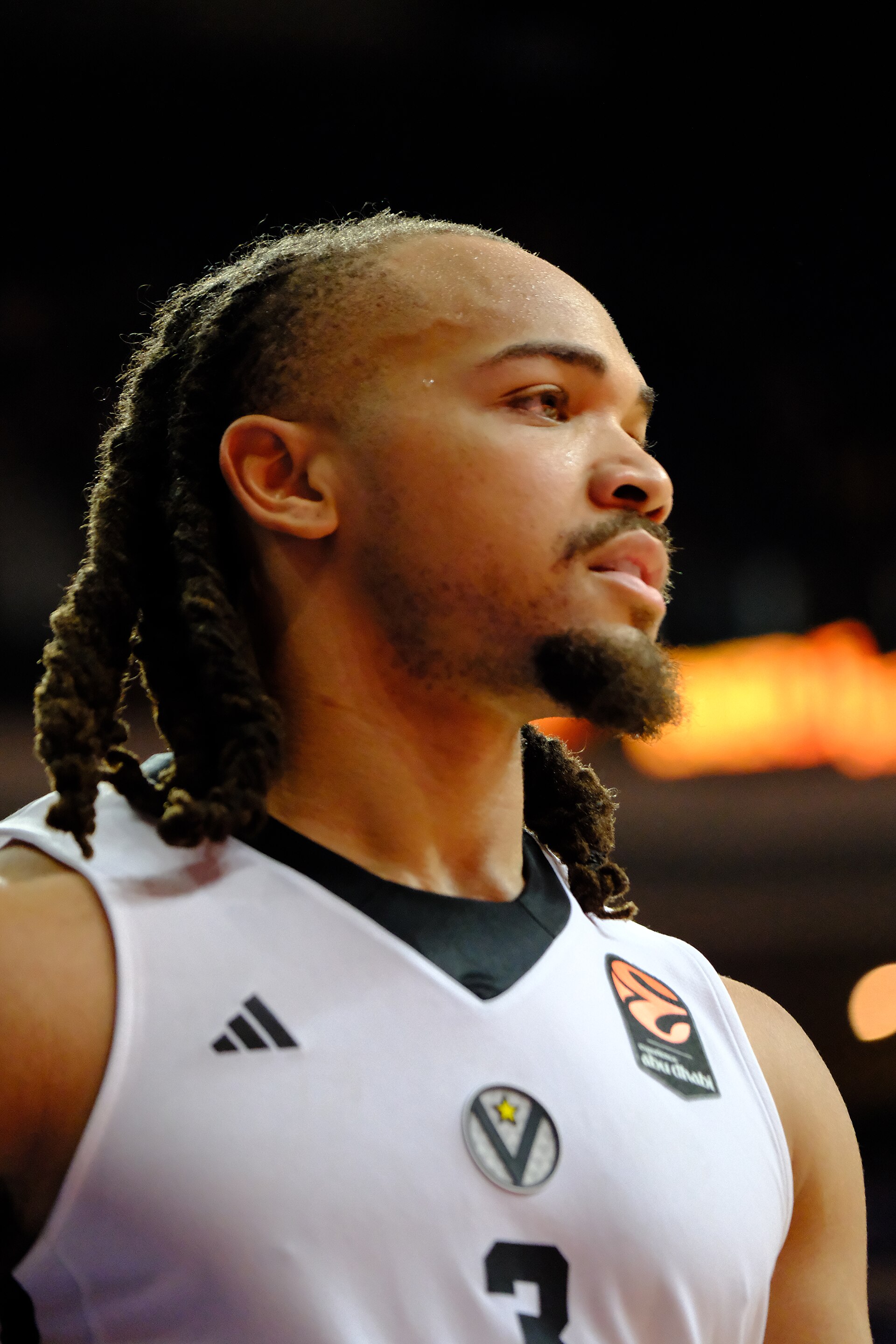 Carsen Edwards 3 Virtus Pallacanestro Bologna Euroleague 20251125