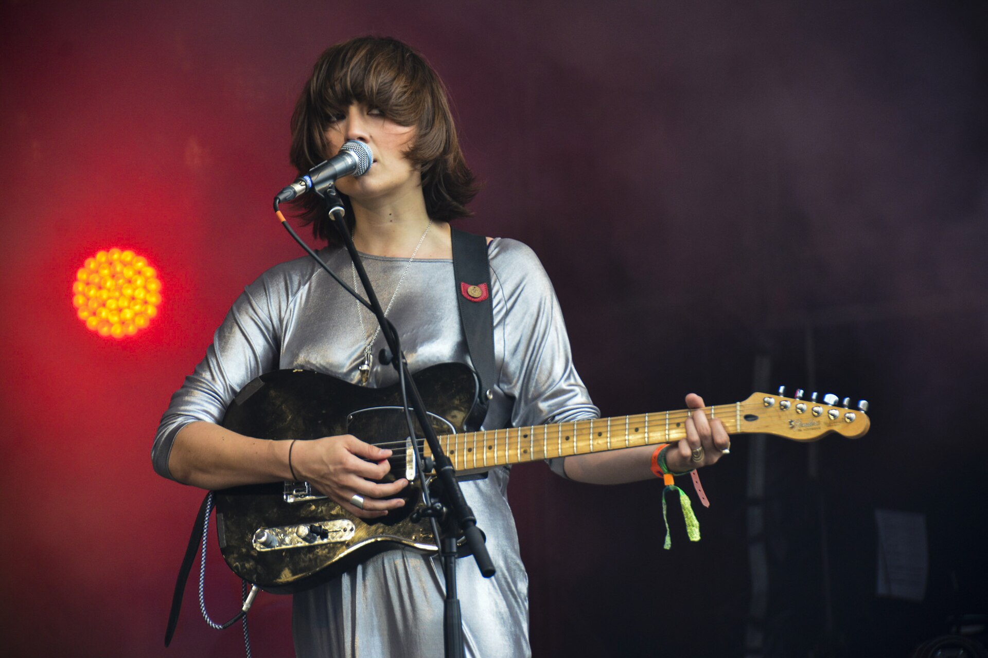 Cate le Bon performing at Glastonbury Festival in 2014