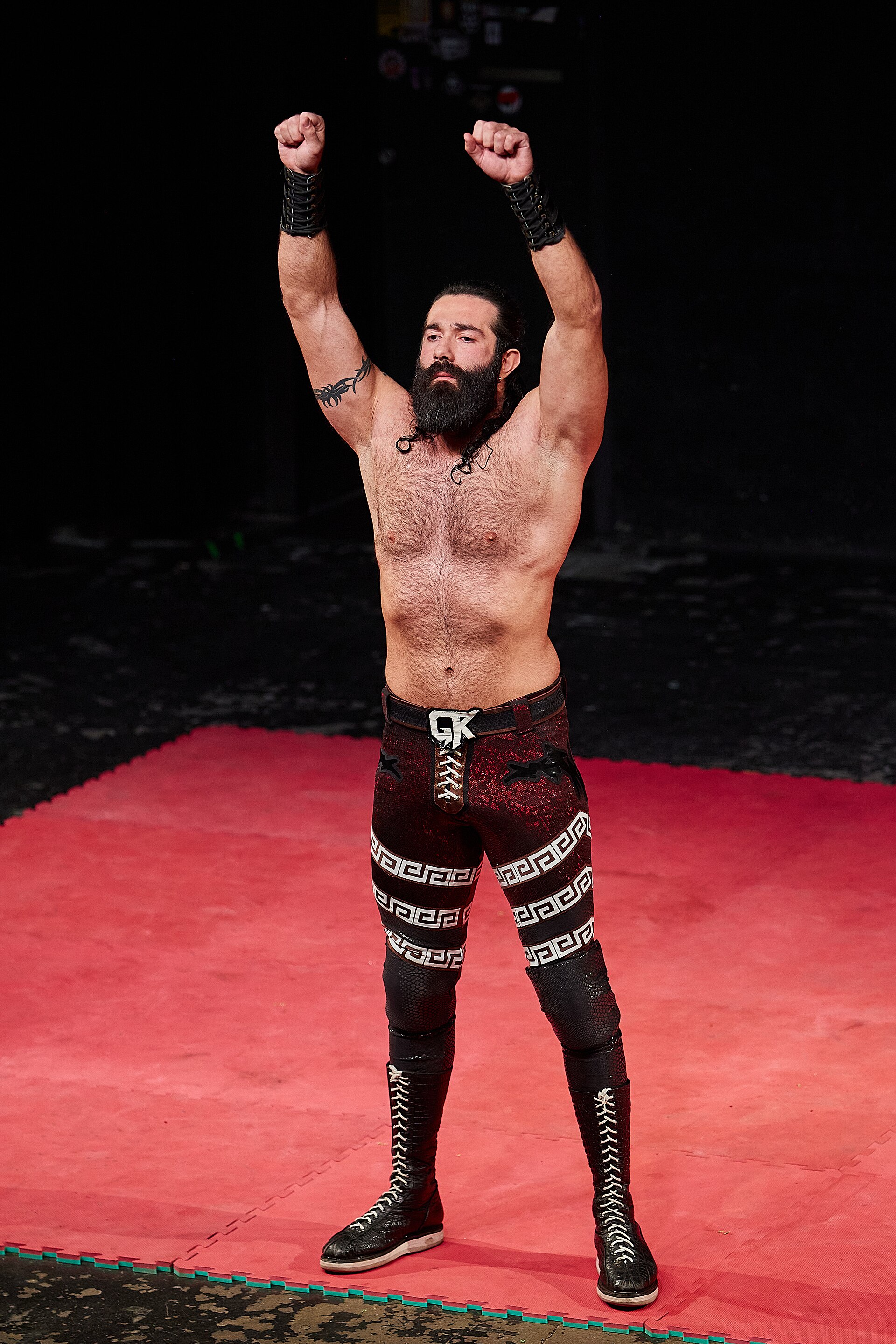 Christmas Brawl 2025, in Arena, Vienna, Wrestler, Khoukaz 001