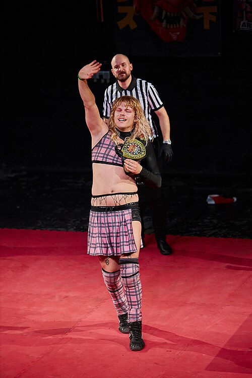 Christmas Brawl 2025, in Arena, Vienna, Wrestler, Rosi 003