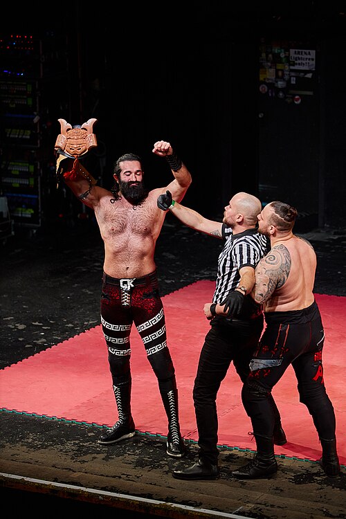 Christmas Brawl 2025, in Arena, Vienna, Wrestling Match, Khoukaz vs Pain 001