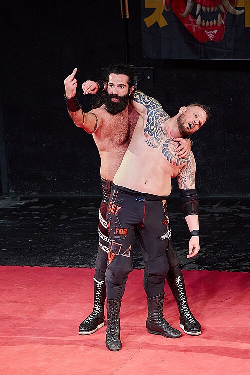 Christmas Brawl 2025, in Arena, Vienna, Wrestling Match, Khoukaz vs Pain 008