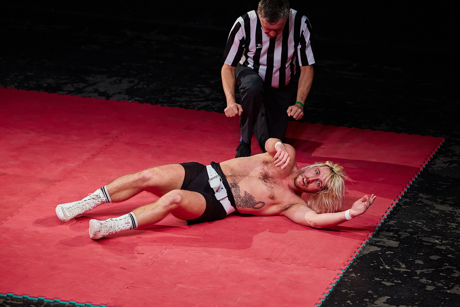 Christmas Brawl 2025, in Arena, Vienna, Wrestling Match, Mirko vs. Bravo 010