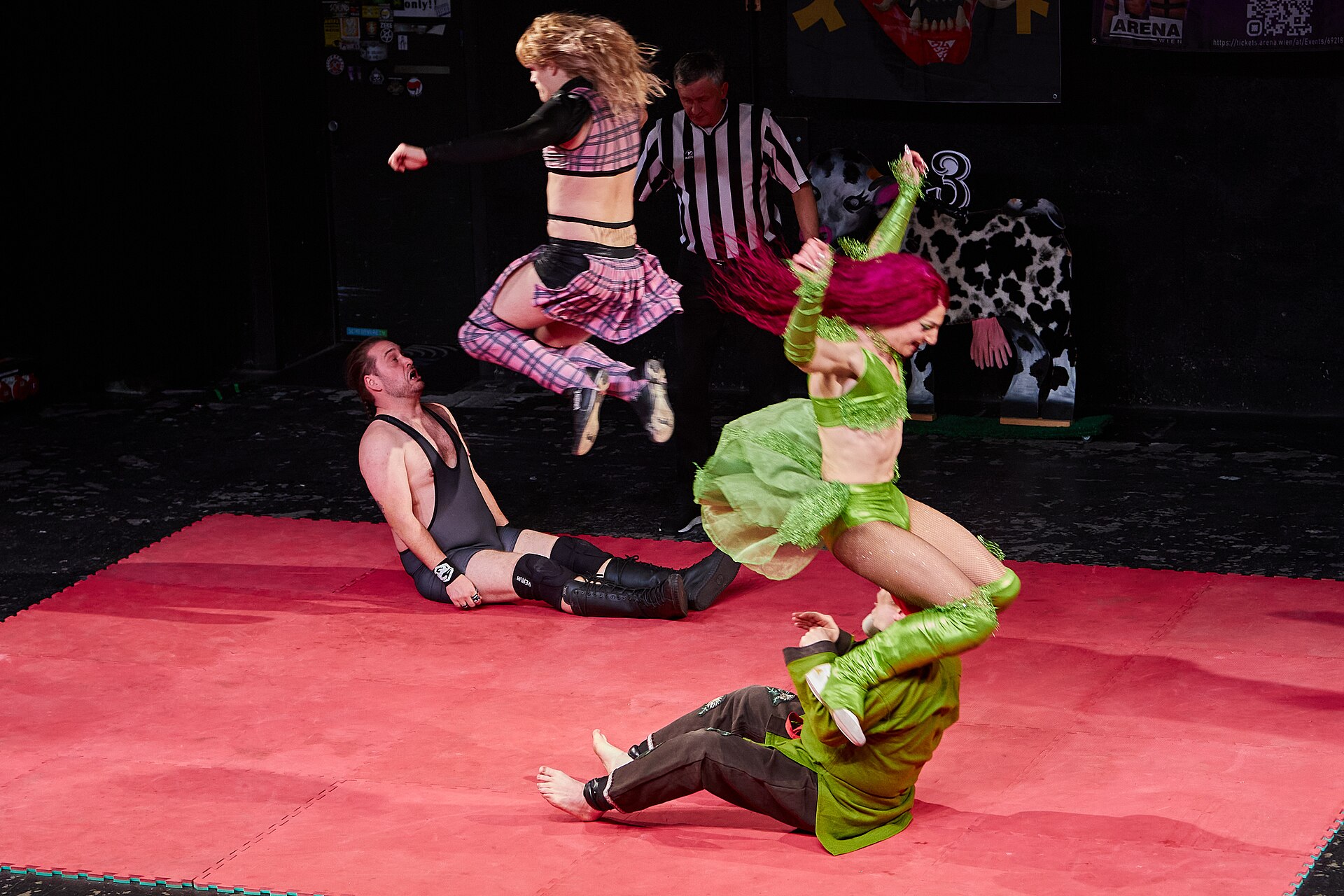 Christmas Brawl 2025, in Arena, Vienna, Wrestling, Tag Team Match, Rosi/Michelangelo vs. Himayala/Hias 007