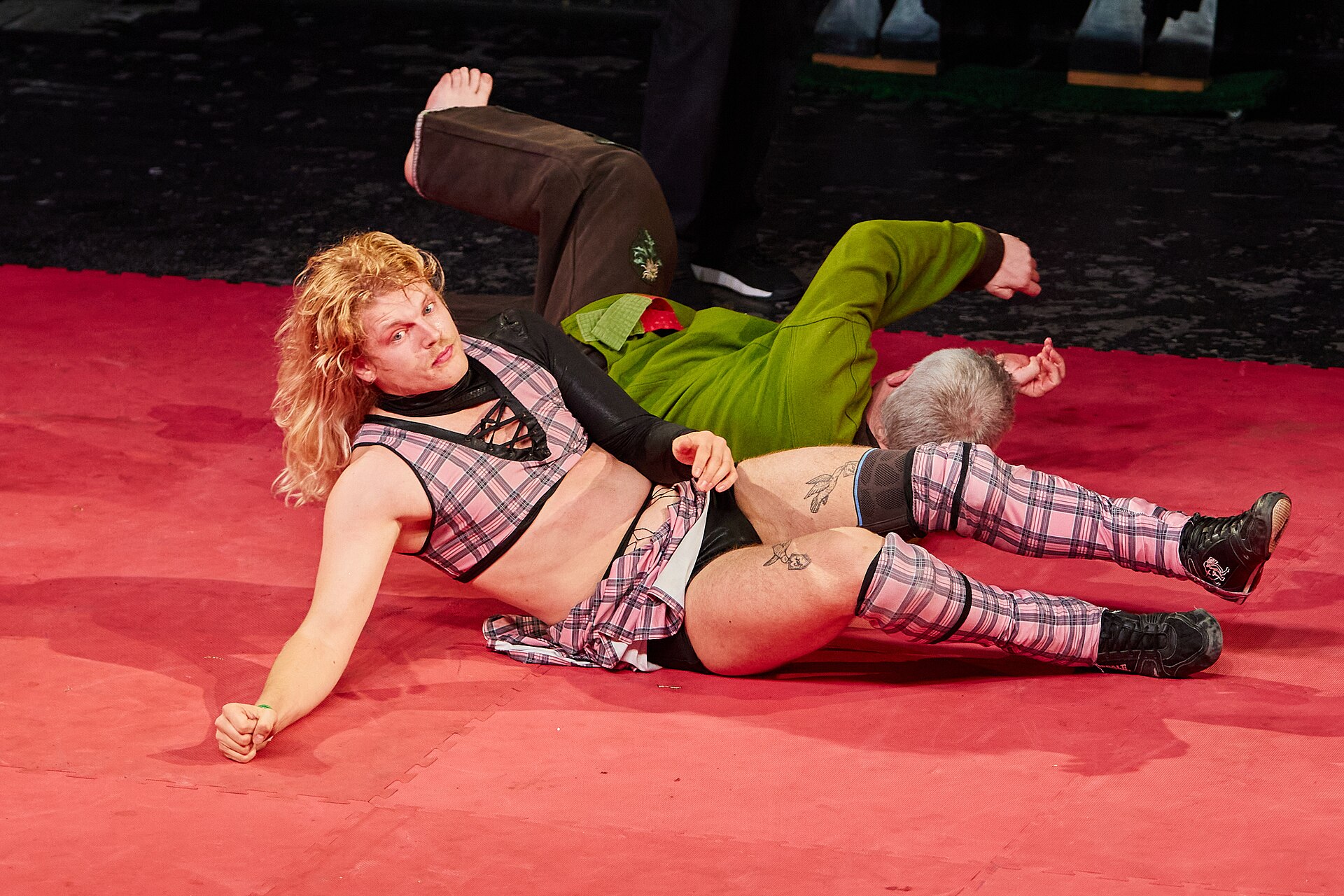 Christmas Brawl 2025, in Arena, Vienna, Wrestling, Tag Team Match, Rosi/Michelangelo vs. Himayala/Hias 025