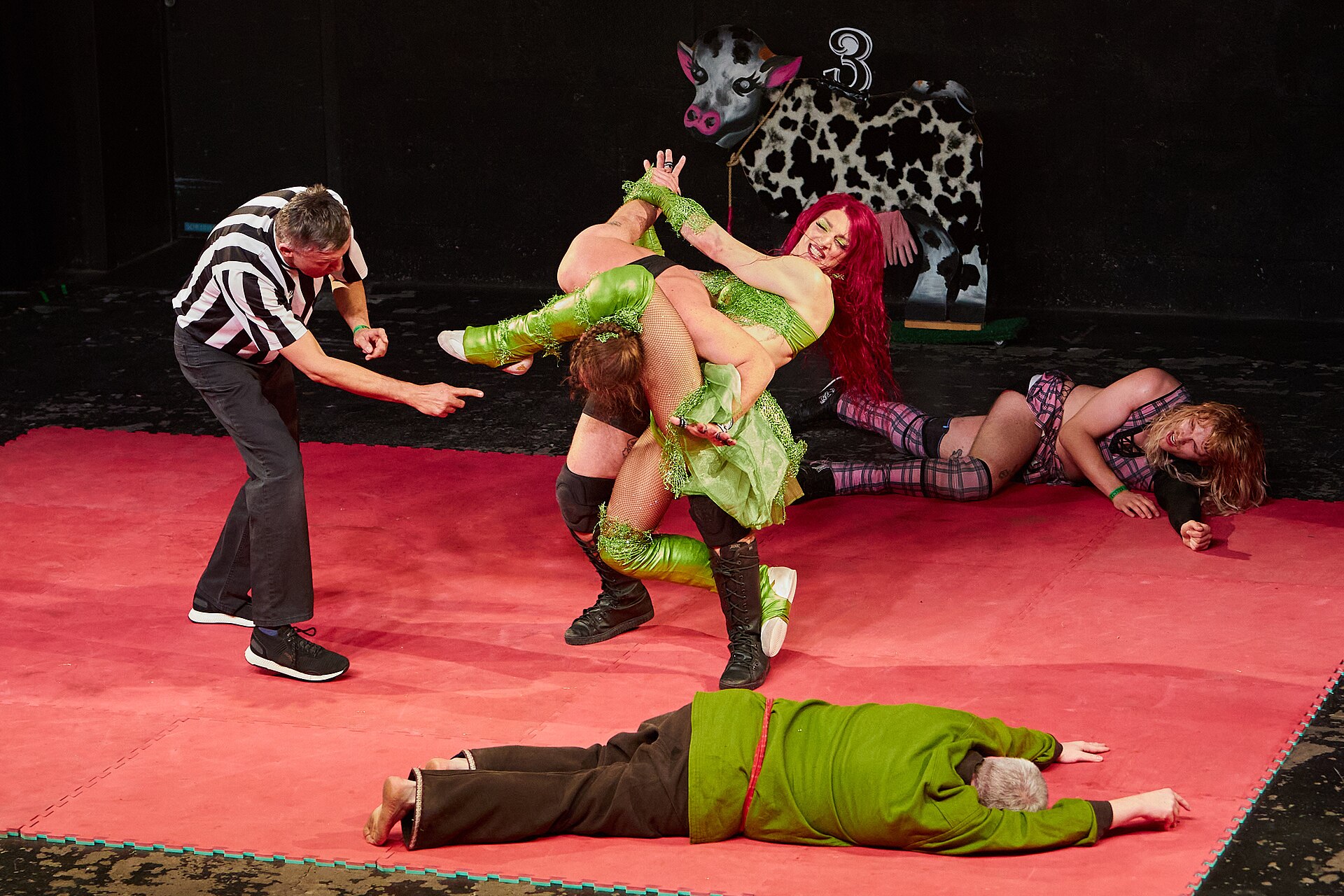 Christmas Brawl 2025, in Arena, Vienna, Wrestling, Tag Team Match, Rosi/Michelangelo vs. Himayala/Hias 035