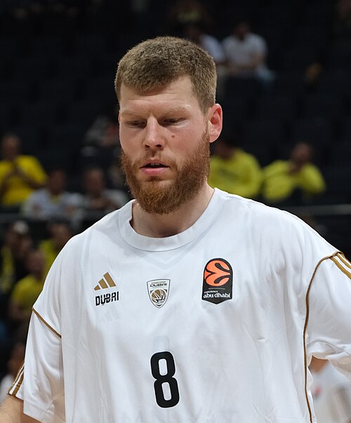 Dāvis Bertāns 8 Dubai Basketball Euroleague 20251014