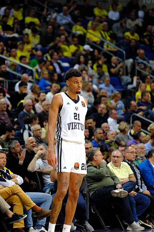 Derrick Alston Jr. 21 Virtus Pallacanestro Bologna Euroleague 20251125