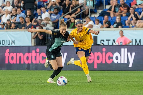 Emily Sonnett and Brecken Mozingo during Gotham FC vs Utah Royals on 23 Aug 2025