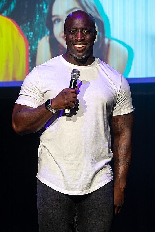 Emmanuel Sonubi at the 2025 Edinburgh Festival Fringe