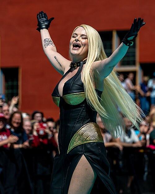 Erika Vikman, representing Finland, on the Turquoise Carpet at Eurovision 2025 in Basel, Switzerland.