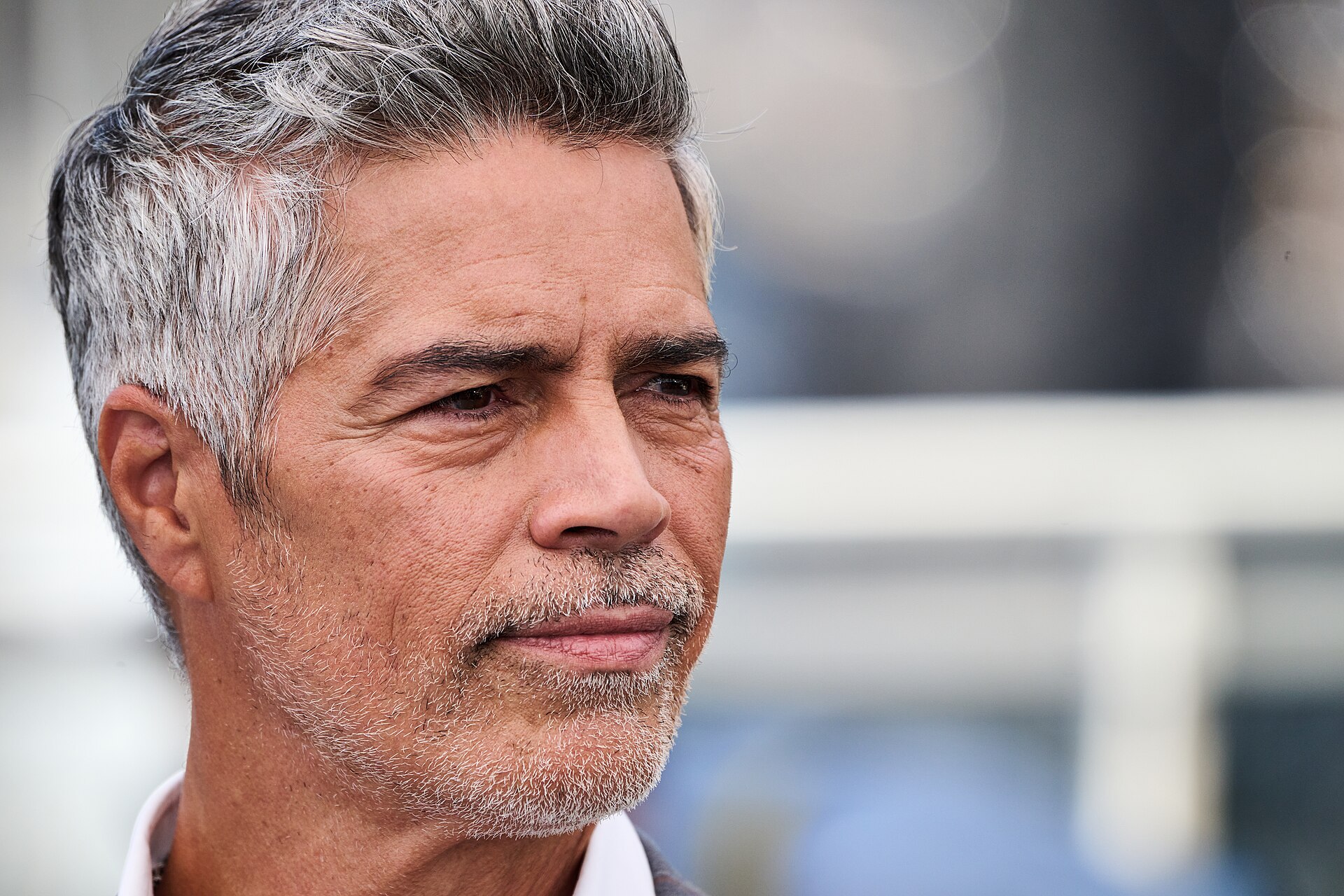 Esai Morales poses during a photocall for Mission: Impossible - The Final Reckoning at the 2025 Cannes Film Festival