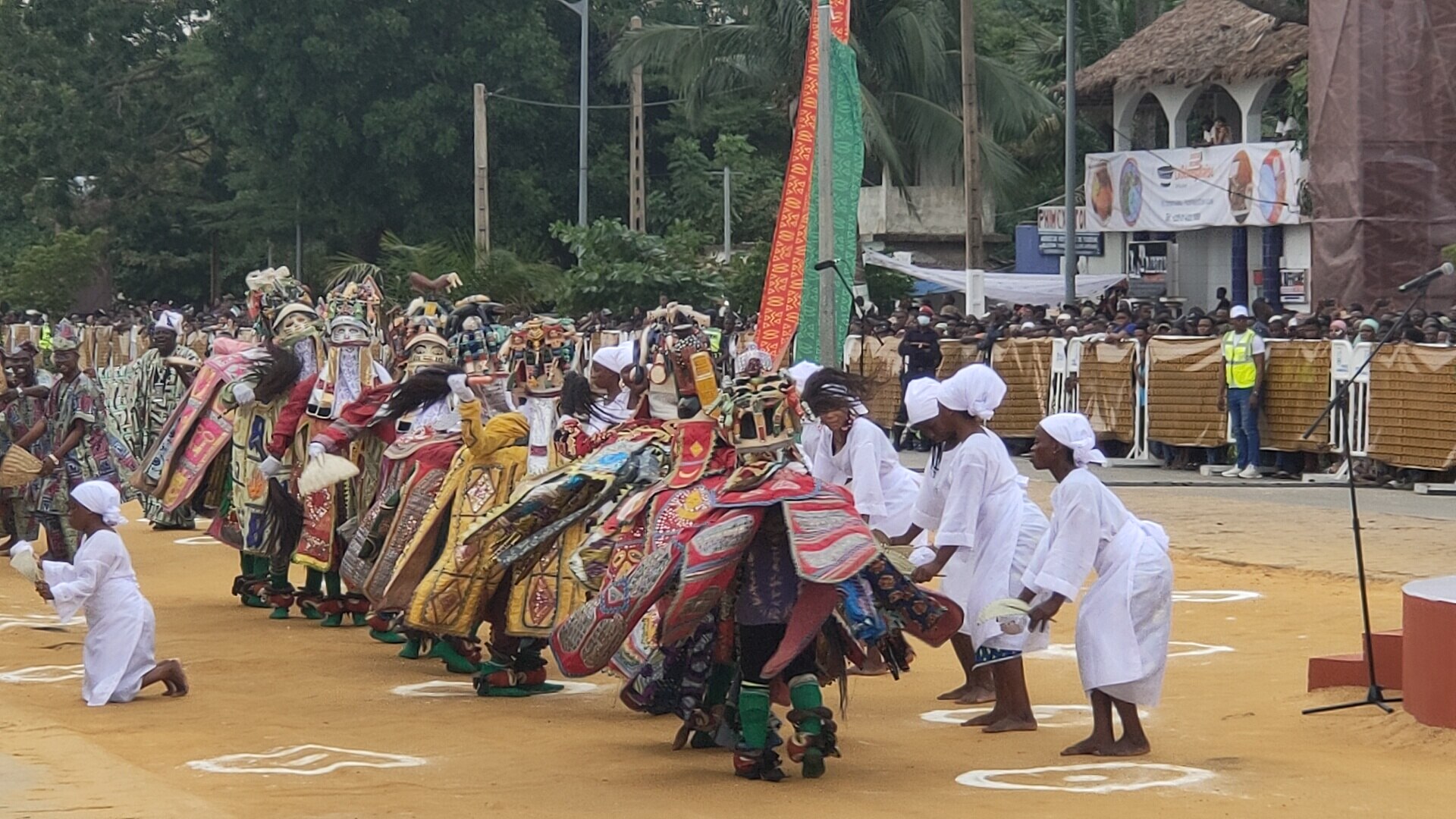 Festival des masques 2025, Porto
