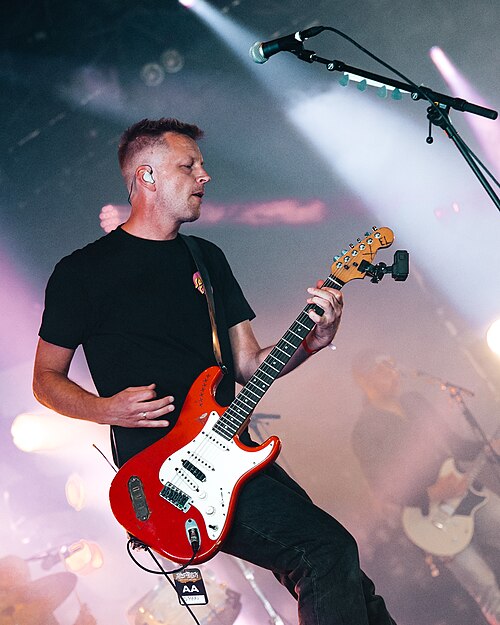 Fridtjof Nilsen on stage with Span, 2024