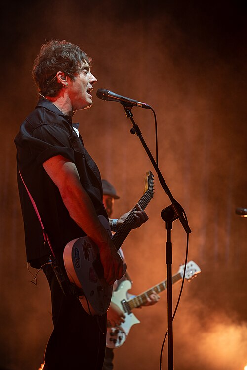 La La Love you on stage of Galaxy Sound 2025 in Malaga