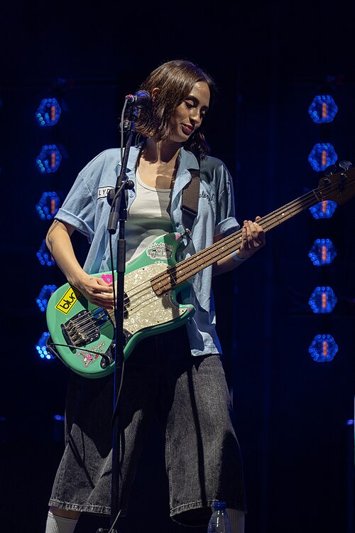 La La Love you on stage of Galaxy Sound 2025 in Malaga