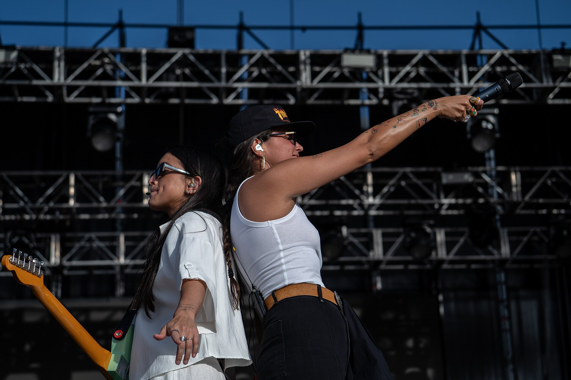 Marlena on stage of Galaxy Sound 2025 in Malaga