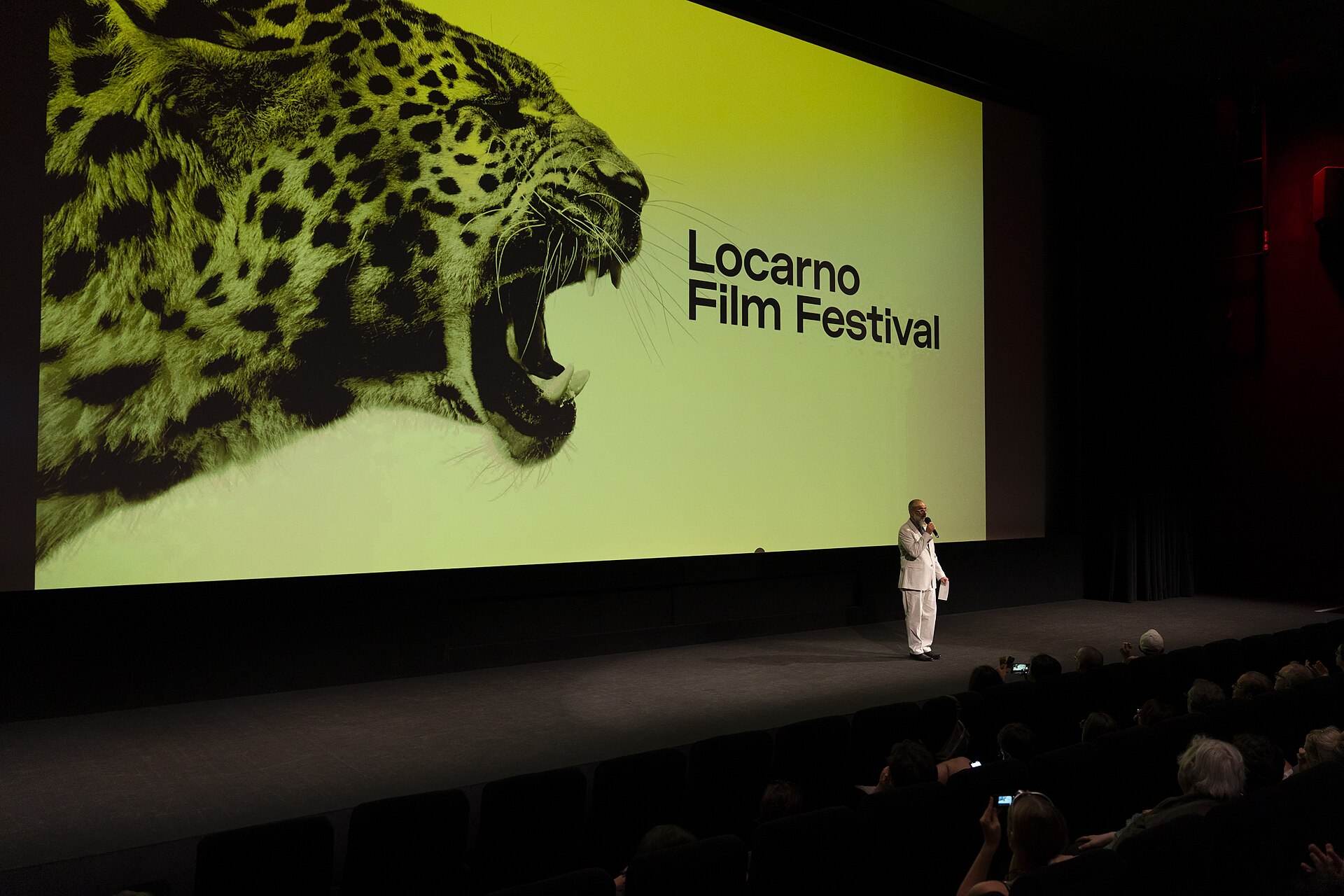 Giona A. Nazzaro introducing Blue Heron at the 78th Locarno Film Festival in Palacinema 1