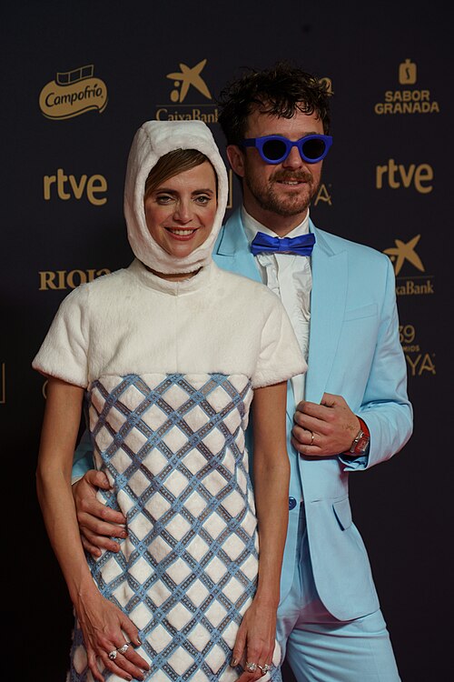 Macarena Gómez y Aldo Comas en la alfombra roja de los Premios Goya celebrados en Granada en 2025