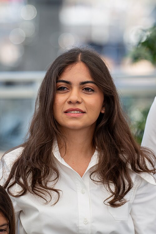 Hadis Pakbaten at 2025 Cannes Photocall