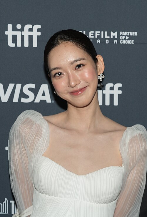 Han Ji-hyun at 2025 Toronto International Film Festival
