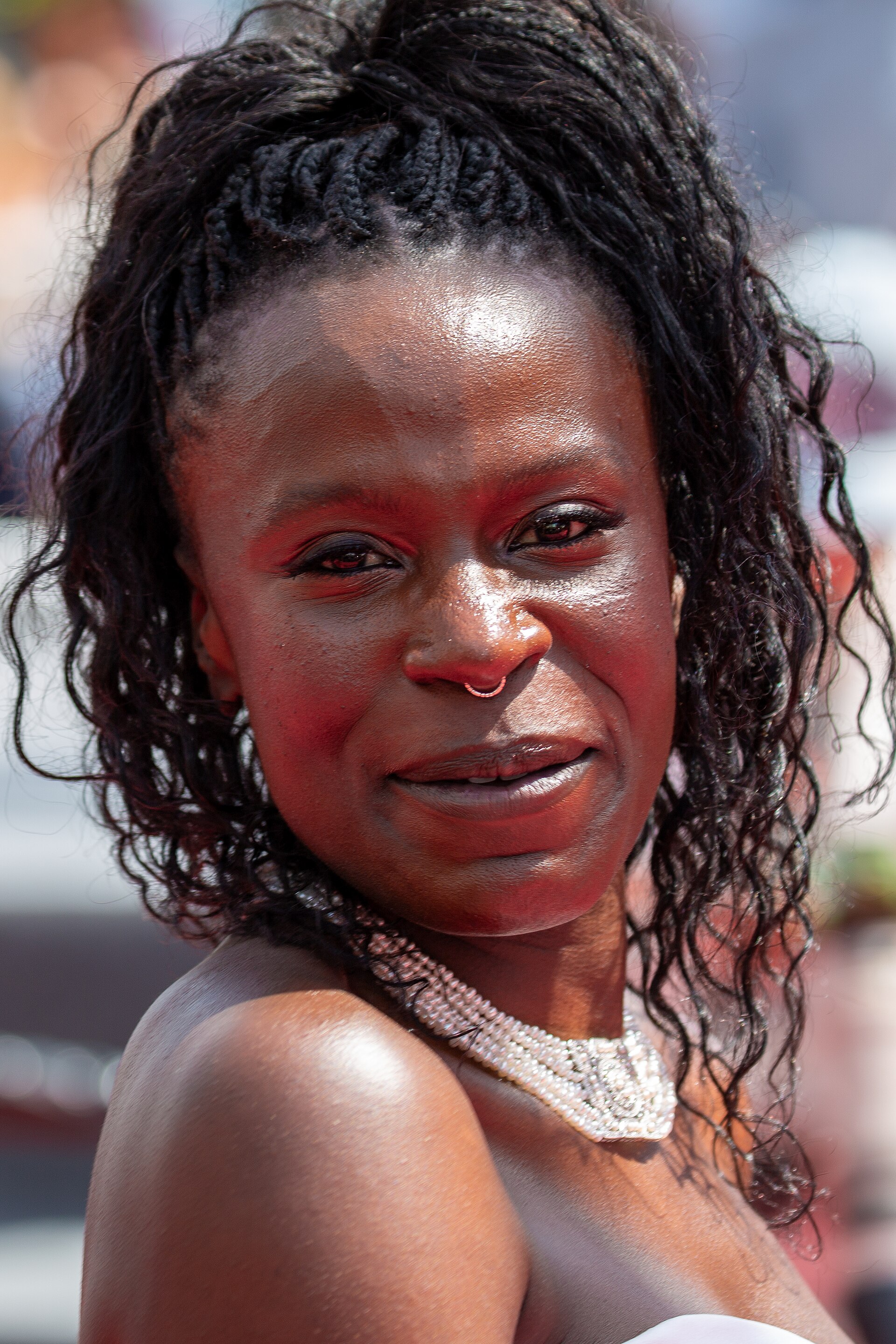 Isabél Zuaa at 2025 Cannes Red Carpet for O Agente Secreto