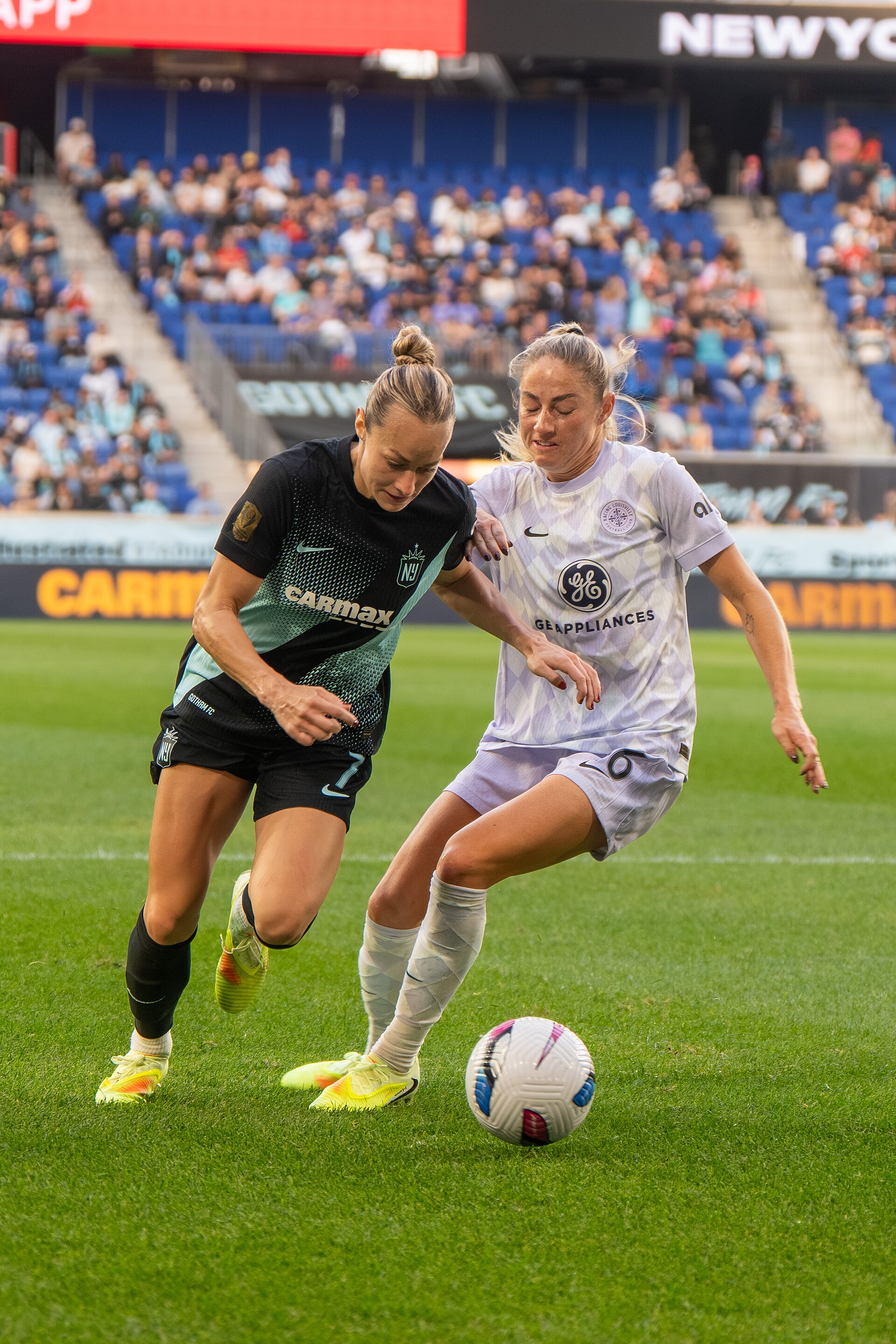 Jaelin Howell and Janine Sonis during Gotham FC vs Racing Louisville on Oct 19, 2025