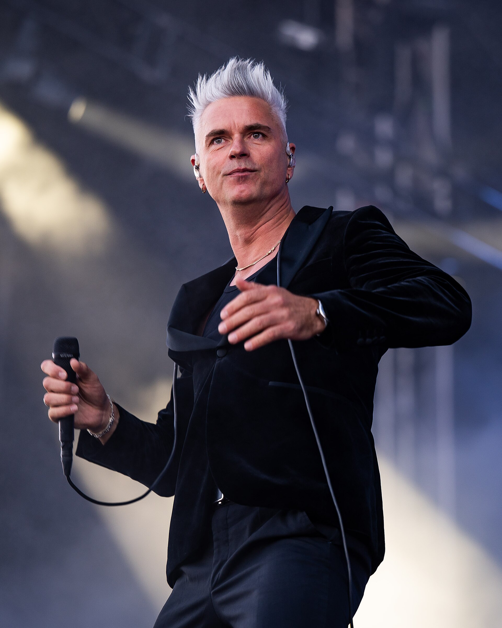 Janove Ottesen performing with Kaizers Orchestra at the Tons of Rock festival in Oslo 2025