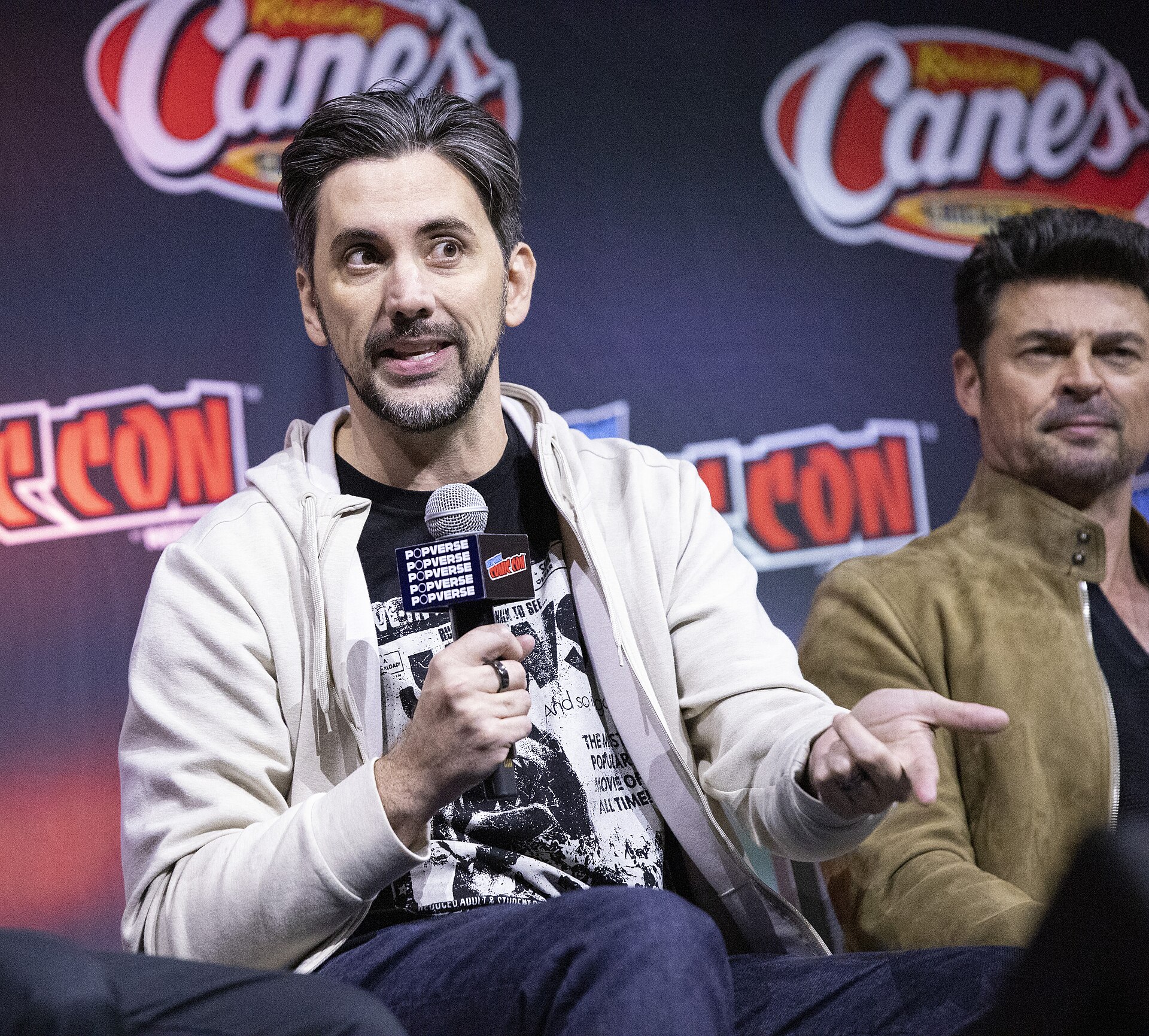 Jeremy Slater at the 2025 NYCC Mortal Kombat II Panel.